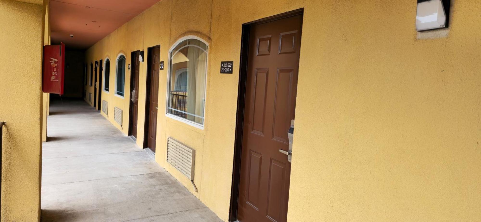 Texas Inn And Suites Rgv Edinburg Exterior foto